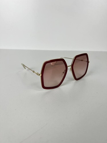 Gucci luxury glasses woman