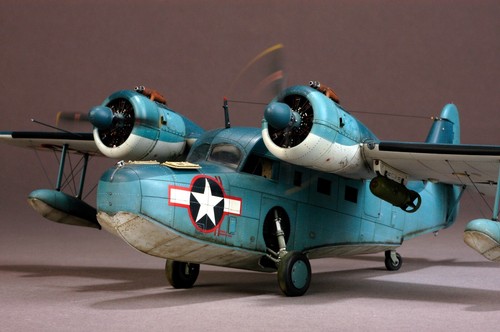 GRUMMAN GOOSE JRF5 Modellbausatz Kunststoffspritzguss und Resinteile - Bild 2 von 20