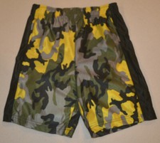 Boy's Zone Pro Yellow Green Gray Black Camo Slip On Shorts Size Medium 8-10 
