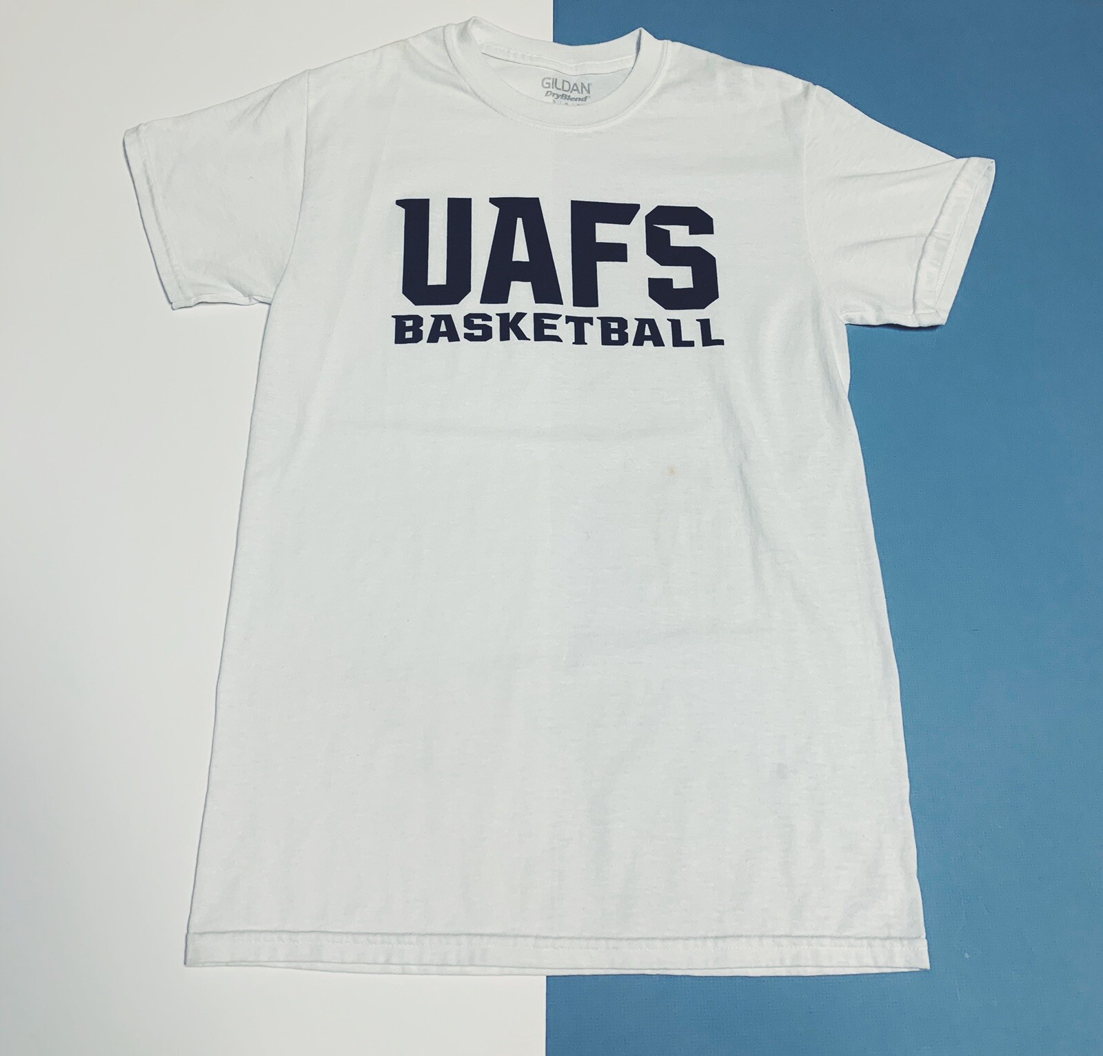 Men's White University Of Arkansas Fort Smith Basketball TShirt Size S