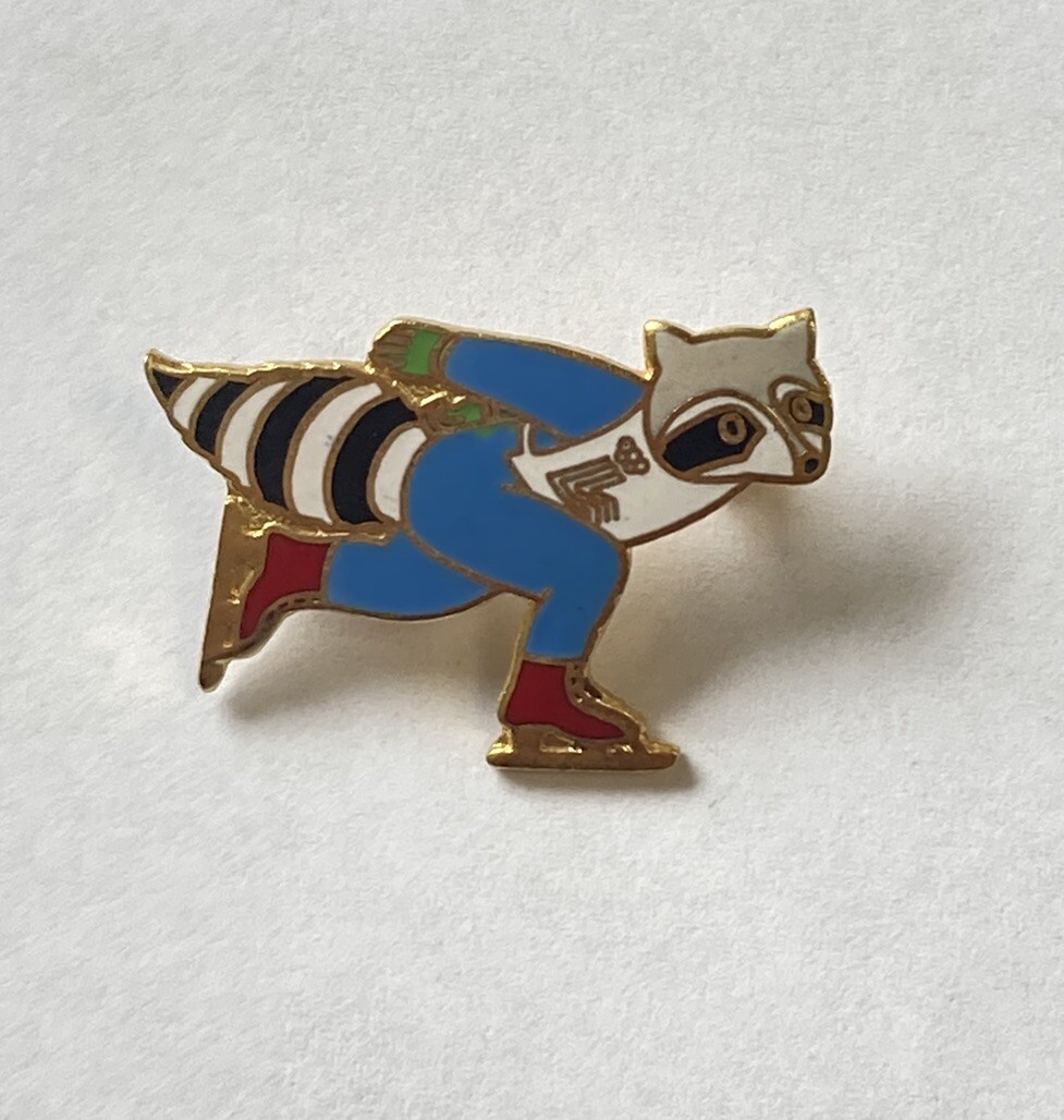 Vintage 1980 Lake Placid Olympics Roni Raccoon Mascot Enamel Pin