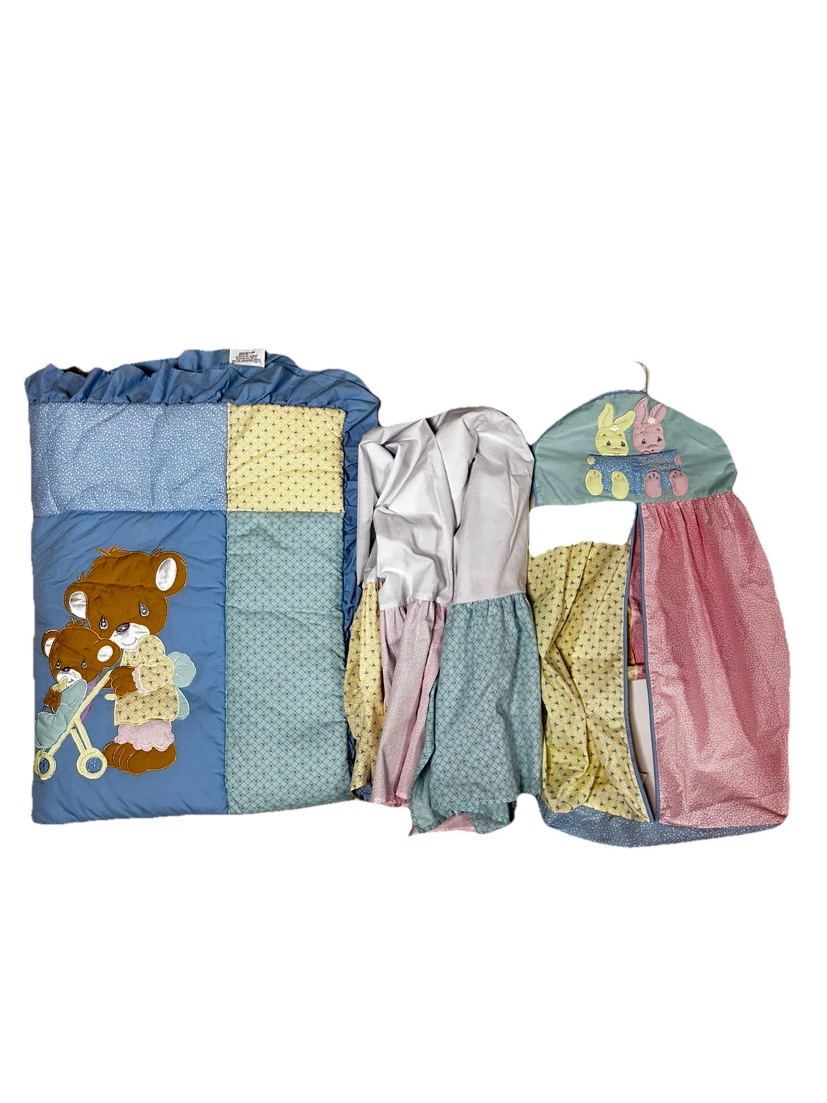 VTG Precious Moments Set of 3 Baby Crib Bedding Quilt Crib Skirt Diaper Bag
Opens in a new window or