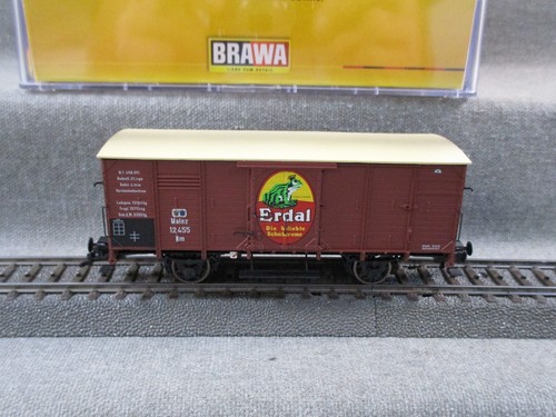 Brawa Spur H0 49742 Gedeckter Güterwagen "Erdal grüner Frosch" der KPEV in OVP | Condition: Gebraucht