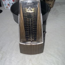 FLEOR LIGHT TEAK METRONOME
