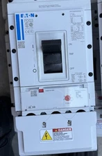 EATON PDG33M0600FNNN Circuit Breaker 3 Pole 600V w/ 600A Trip PDG3XTFA30600