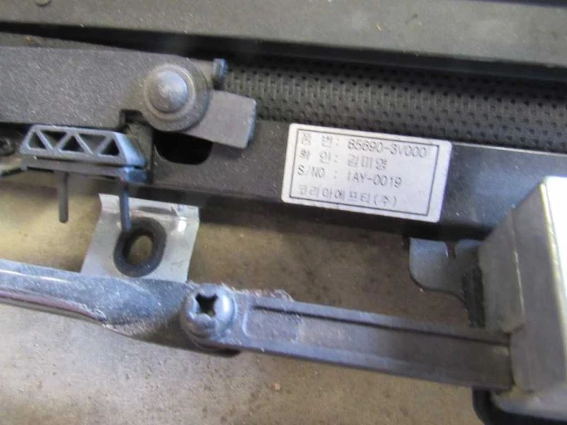 2012 2014 2015 2016 Azera 后背挡风玻璃电源可伸缩遮阳板 — 第 4/4 张图片