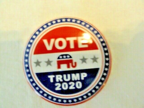 "VOTE TRUMP 2020" pinback 2 1/4" badges ELECTION - 第 1/2 張圖片
