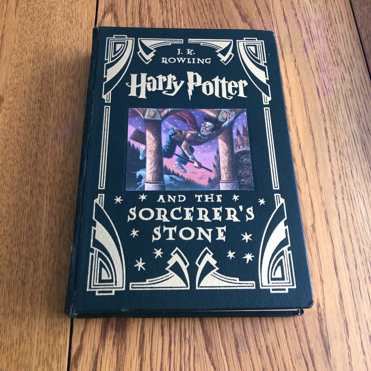 Harry Potter and the Sorcerer's Stone Hardcover Collector's Edition 2000