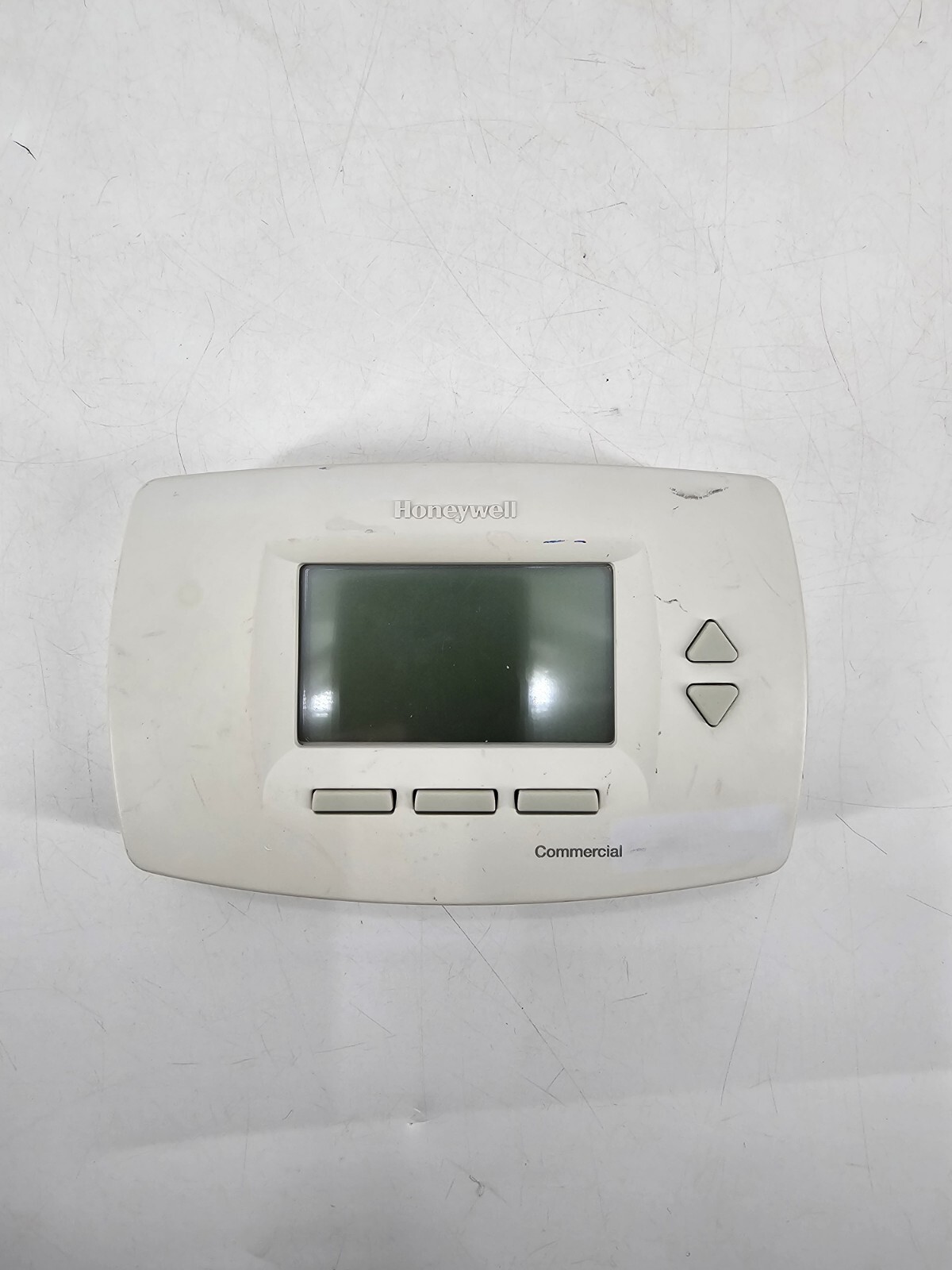 Honeywell TB7220U1012 CommercialPro Large Screen Programmable Thermostat
