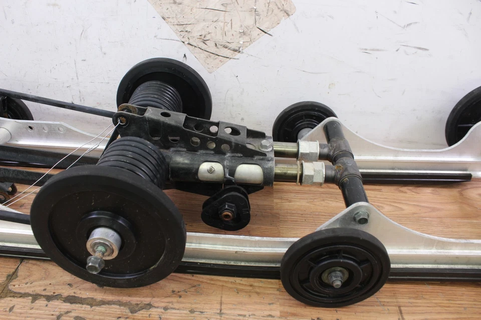 2008 YAMAHA FX NYTRO MTX Rear Suspension Skid 153" - Image 3 of 4