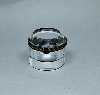 Vintage Glass Crystal Trinket Box Box of Vertu de Luxe French