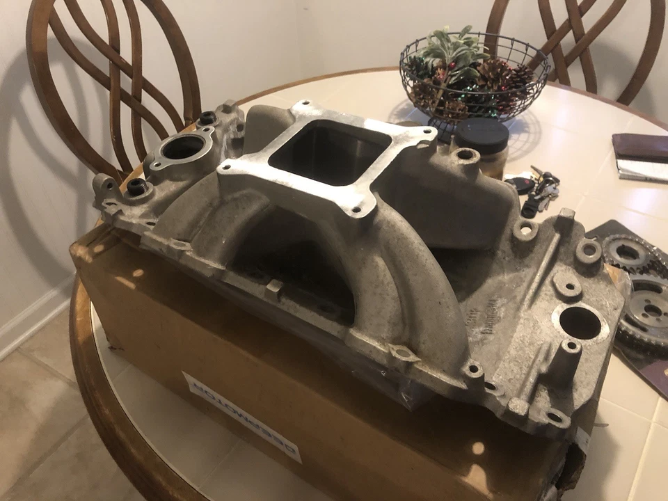 HOLLEY STRIP DOMINATOR INTAKE MANIFOLD BBC - Image 2 of 4