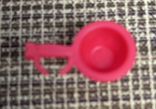 Lotto 6 Barbie Chelsea 2018 Accessori Camper Cane, Pentola, 2 Tazze, Gonna Valigia - Foto 8 di 14