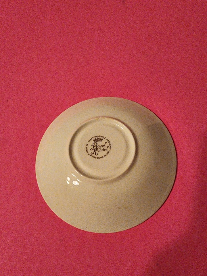 Vtg Royal Kendal England The Taltos Fortune Teller Tea Leaf saucer