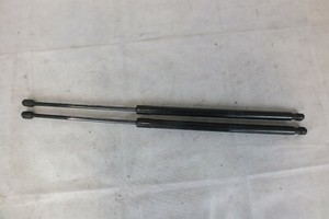 VW Caddy 2K 03-10 Gasdruckfeder Heckklappe Heckklappendämpfer 2K0827550