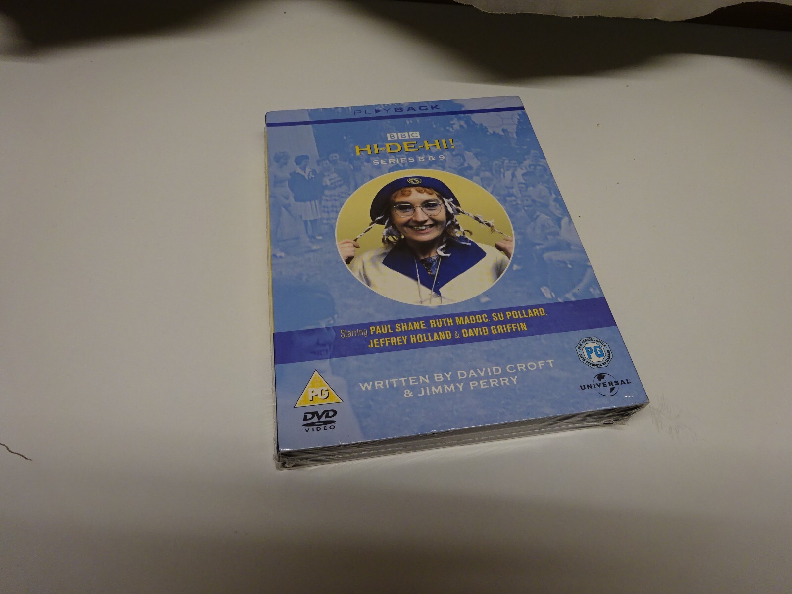 Hi De Hi!: Series 8 and 9 DVD box set Freepost.