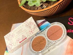 pacifica beauty cherry gold highlighter & blush