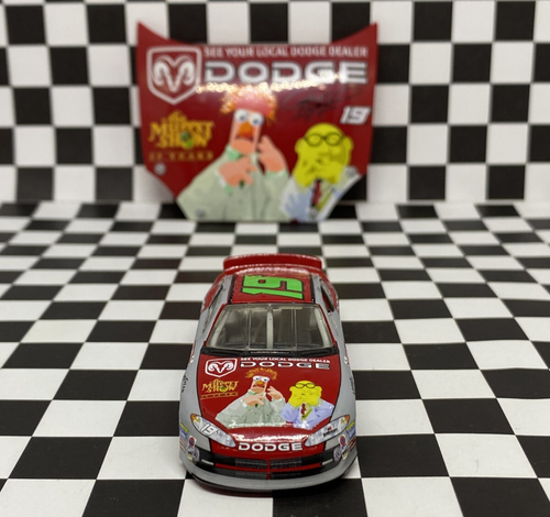 *LOOSE* NASCAR Action Winners Circle 2002 Jeremy Mayfield The Muppets Show 1/64 - Picture 4 of 5