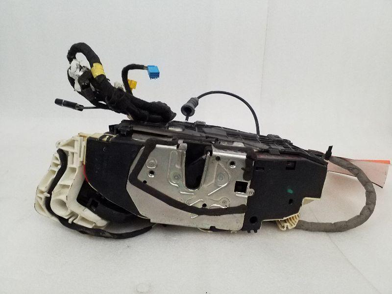 07 08 09 10 11 12 13 MERCEDES S-CLASS W220 Left Front Door Latch