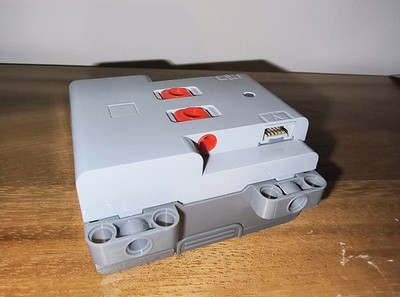 Lego Technic 88015 Powered Up Battery Box for 10303, 21335, 42113...Works