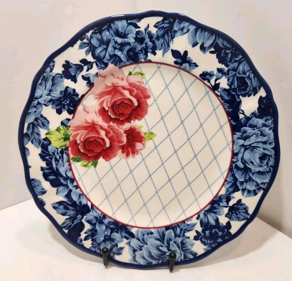 Juego de 4 platos de cena Pioneer Woman Frontier Rose borde festoneado azul y rojo Foto 2 de 4