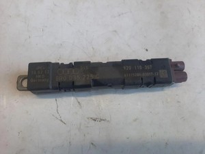 AUDI Q5 8R Antennenverstärker  8R0035225C 3.20 Petrol 2011 33413047