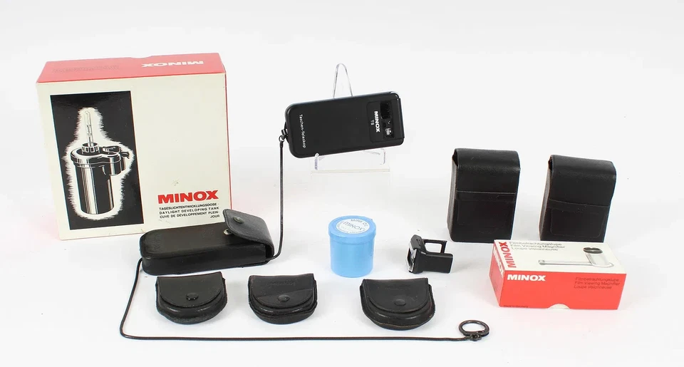 💥RARE MINOX T8 POCKET TELESCOPE TASCHEN TELESKOP MONOCULARS WITH ORIGINAL CASE  - Image 2 of 4