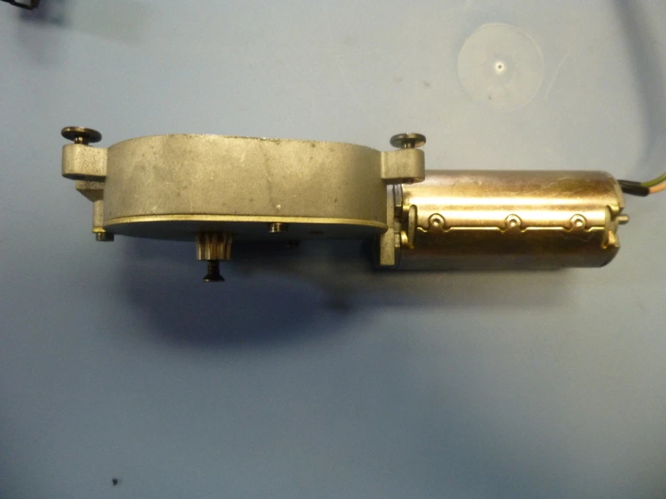 MOTOR 13610432100 MERCEDES-BENZ W220 S430 S500 S60 tela traseira para sombra solar  - Imagem 2 de 3