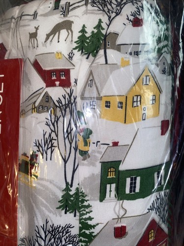 3 Piece Holiday Reversible Queen/Full Comforter Set. Plaid And Holiday Scene - Picture 3 of 12