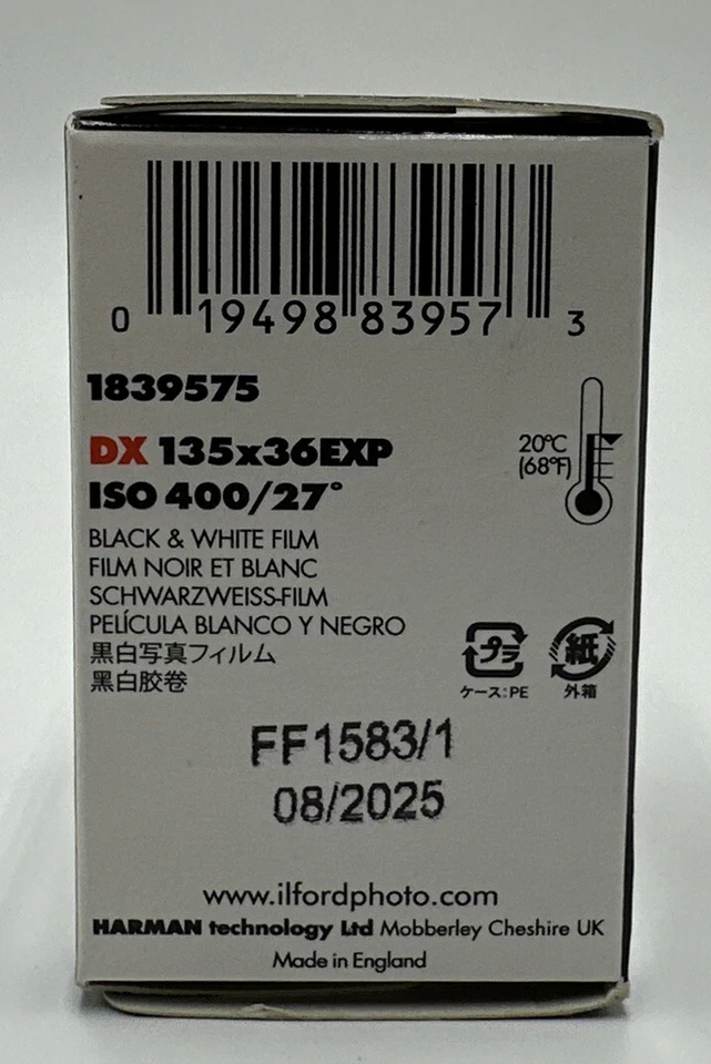 Película negativa ILFORD XP2 Super 400 24 exposición blanco y negro caducidad 08/2025 Foto 3 de 4
