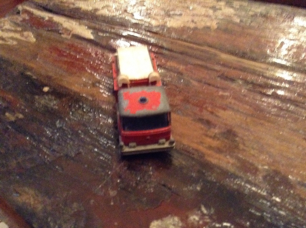 Picture 4 of 5