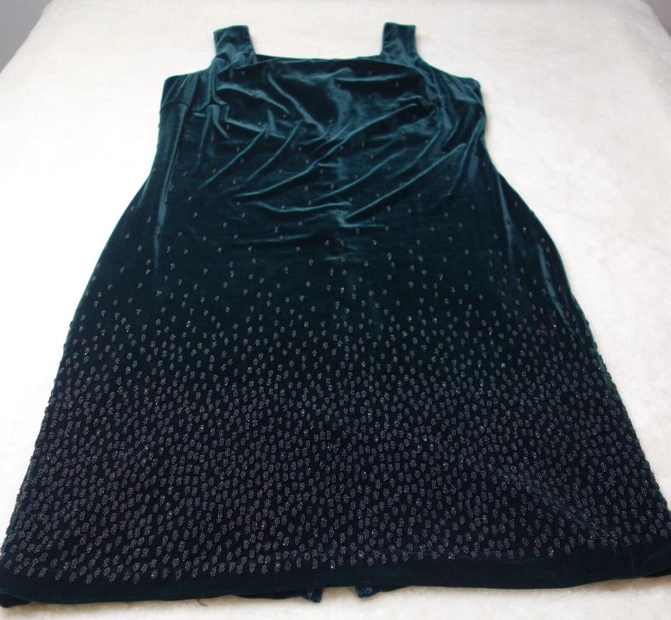 Vestido Vaina Molly Malloy Noche Cóctel Sin Mangas Terciopelo Verde Cuentas Talla 8 Foto 3 de 4