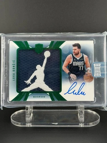 Luka Dončić Eminence Jumpman Patch Autograph 2/3