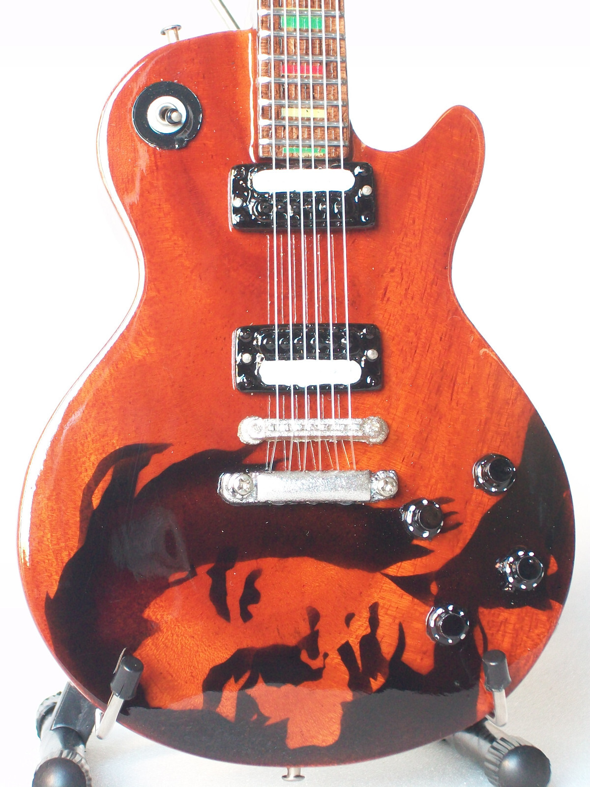 Guitare miniature Axe Heaven Epiphone Bob Marley en bois fait main à l'échelle un quart