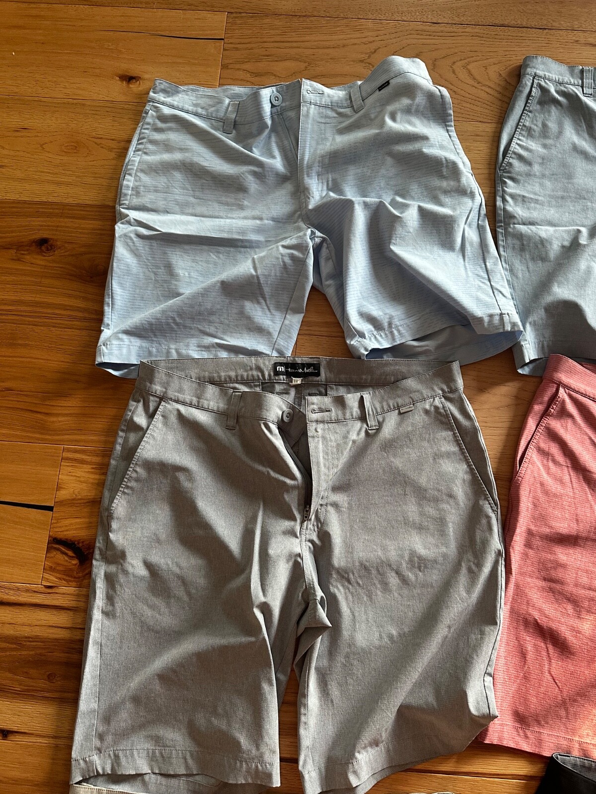 travis mathew bundle size 36 - image 1