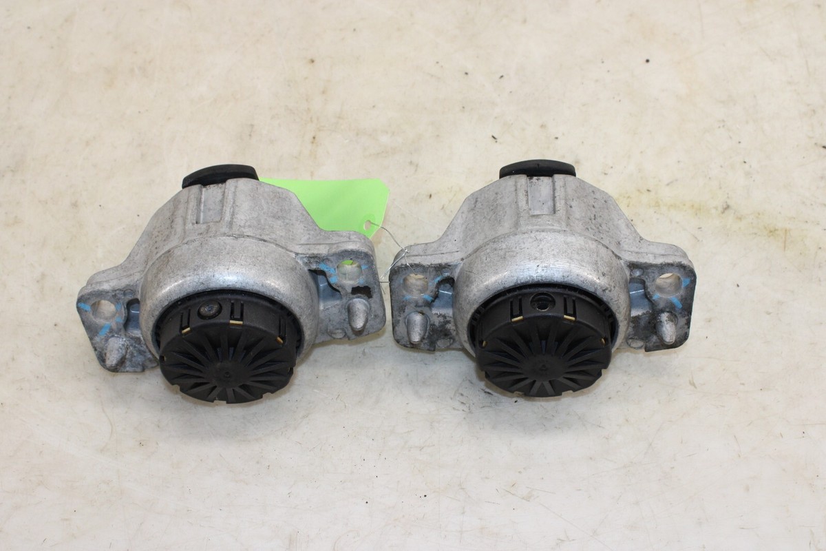 2017-2019 Jaguar XE 2.0l Engine Mount Set OEM JG58 | eBay
