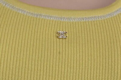 $1355 NEW Chanel Top Tank CRYSTAL CC LOGO Knit Sleeveless Yellow
