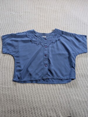 VTG KULIT Women s Floral Embroidery Short Sleeve Button Down Cropped Blouse Blue