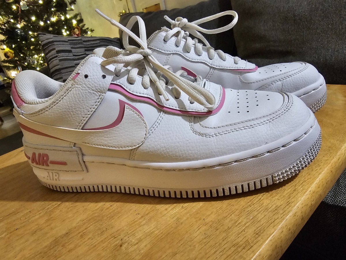 shadow white magic flamingo