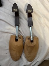 CEDAR SHOE TREES PAIR OF 2 GENUINE CEDAR SHOE TREES