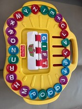 1997 Fisher Price ALPHA-GO-ROUND Alphabet Spelling Game Model 72489 - VGUC