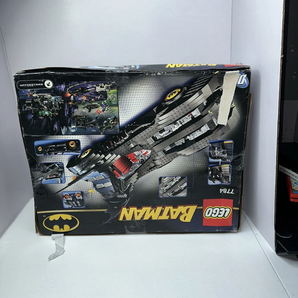 LEGO Batman 7784 The Batmobile: Ultimate Collectors'  2006 read description - Image 3 of 4
