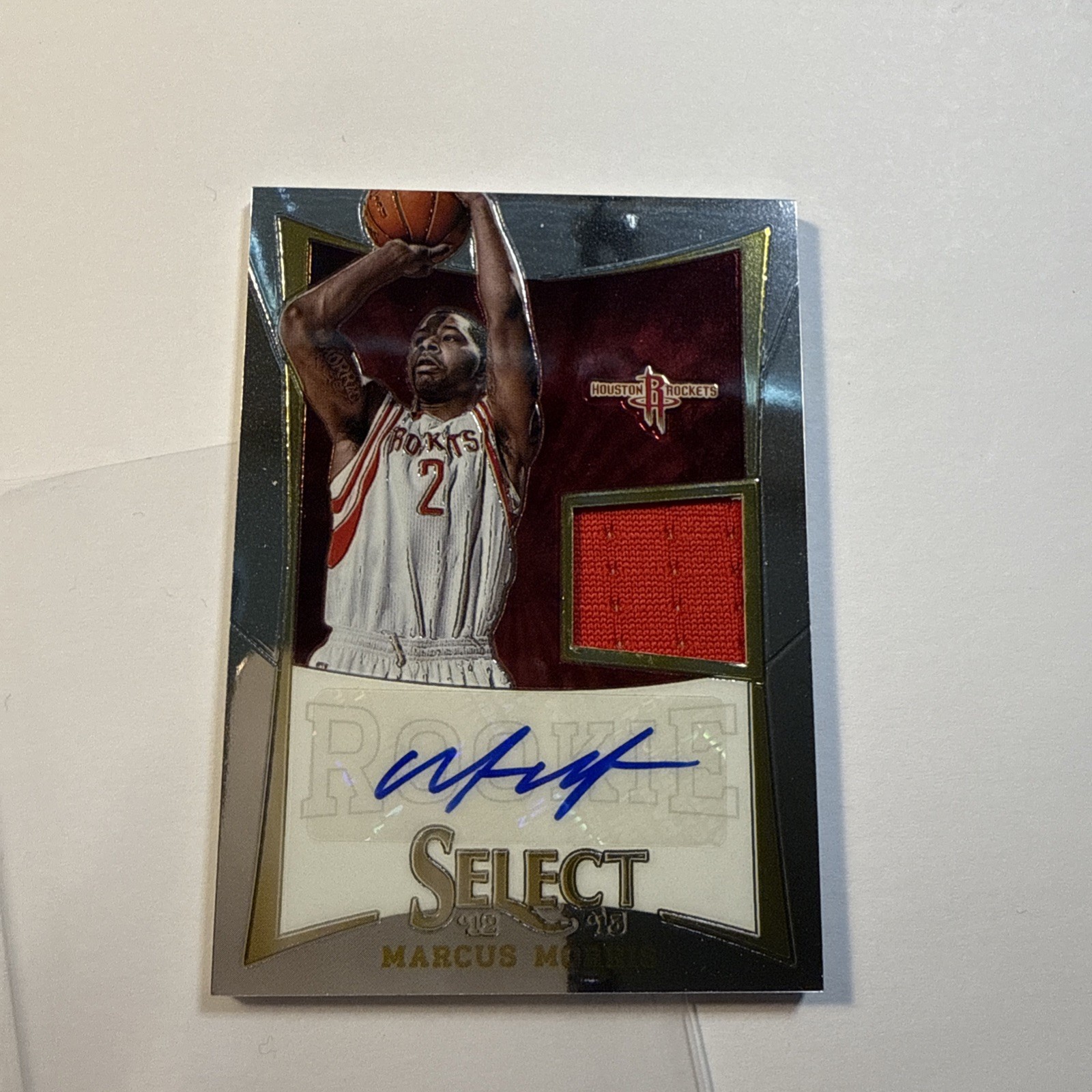 2012/13 Panini Select Marcus Morris #/299 Jersey AUTO Autograph #249 Rookie RC