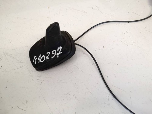Radio antenna