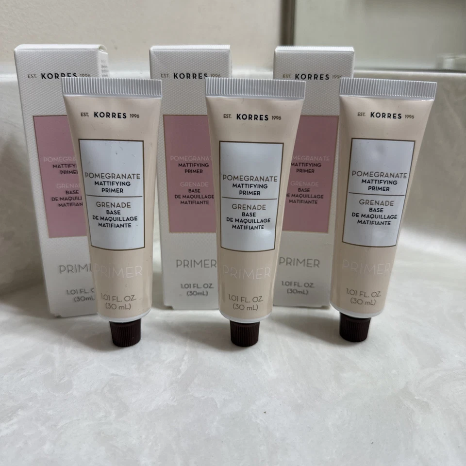 Primer matificante de granada Korres 1,01 FL OZ Foto 4 de 4