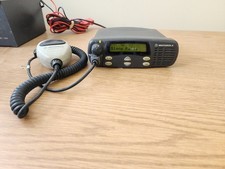 Motorola CDM1250 AAM25SKD9PW2AN UHF 450-512MHz With Mic