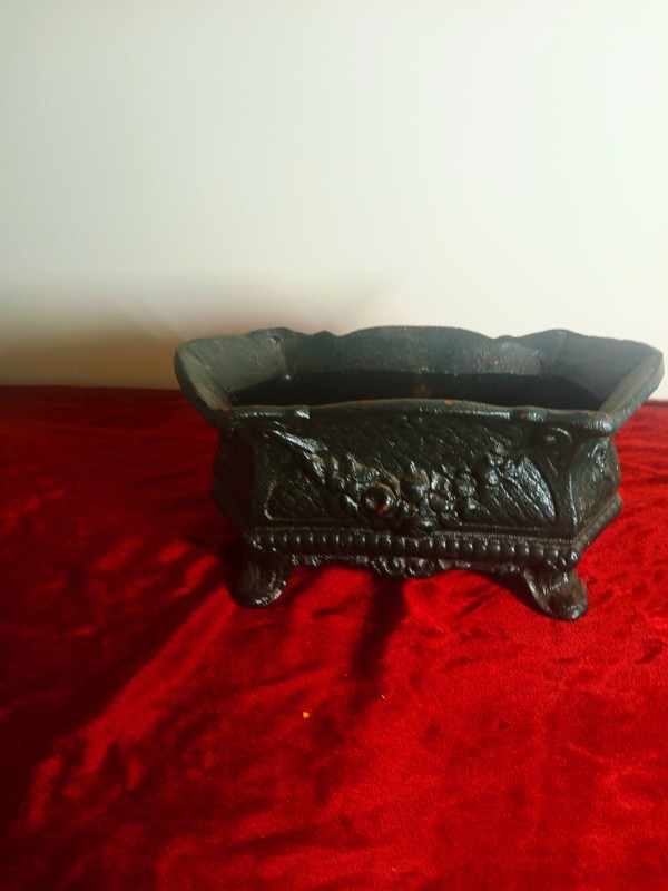 Cast Iron Ornate Decorative Antique Flower Planter Victorian 