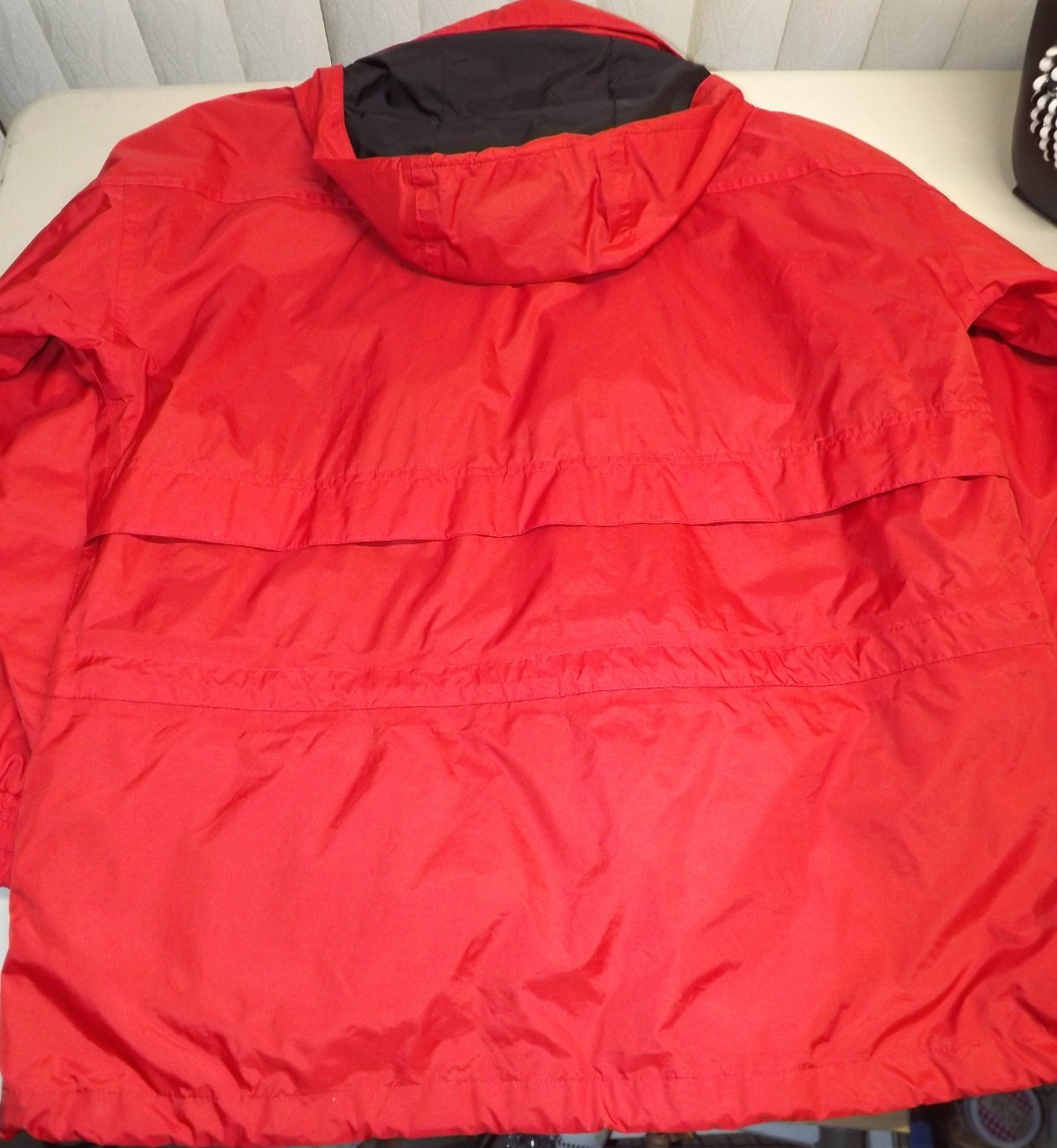 Helly Hansen Helly Tech Red Hooded Jacket Mesh Li… - image 7