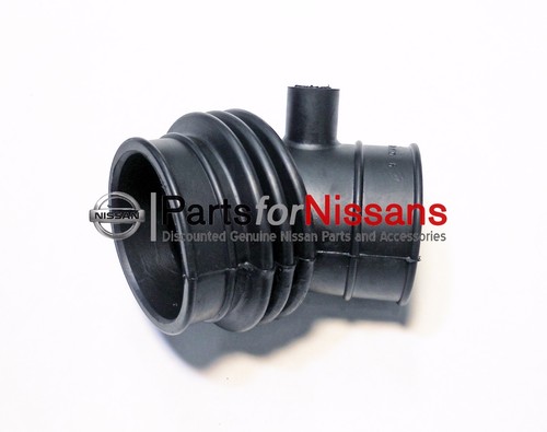 NEW GENUINE DATSUN 280Z AIR FLOW METER TO THROTTLE CHAMBER DUCT 1977