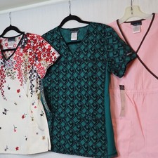 Cherokee Flexibles Scrub Top Womens XS Extra Small Floral Work Pockets x3 NWT